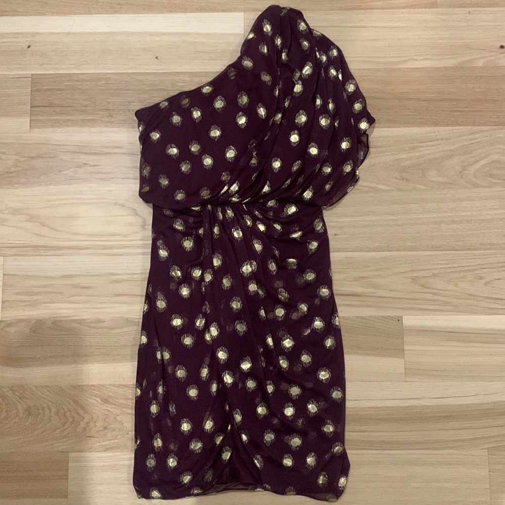 Extra special cocktail dress by Adrianna Papell - size 6